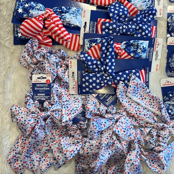 Bundle of little girls bows and barrettes pony tail holders hair ties - Picture 5 of 13